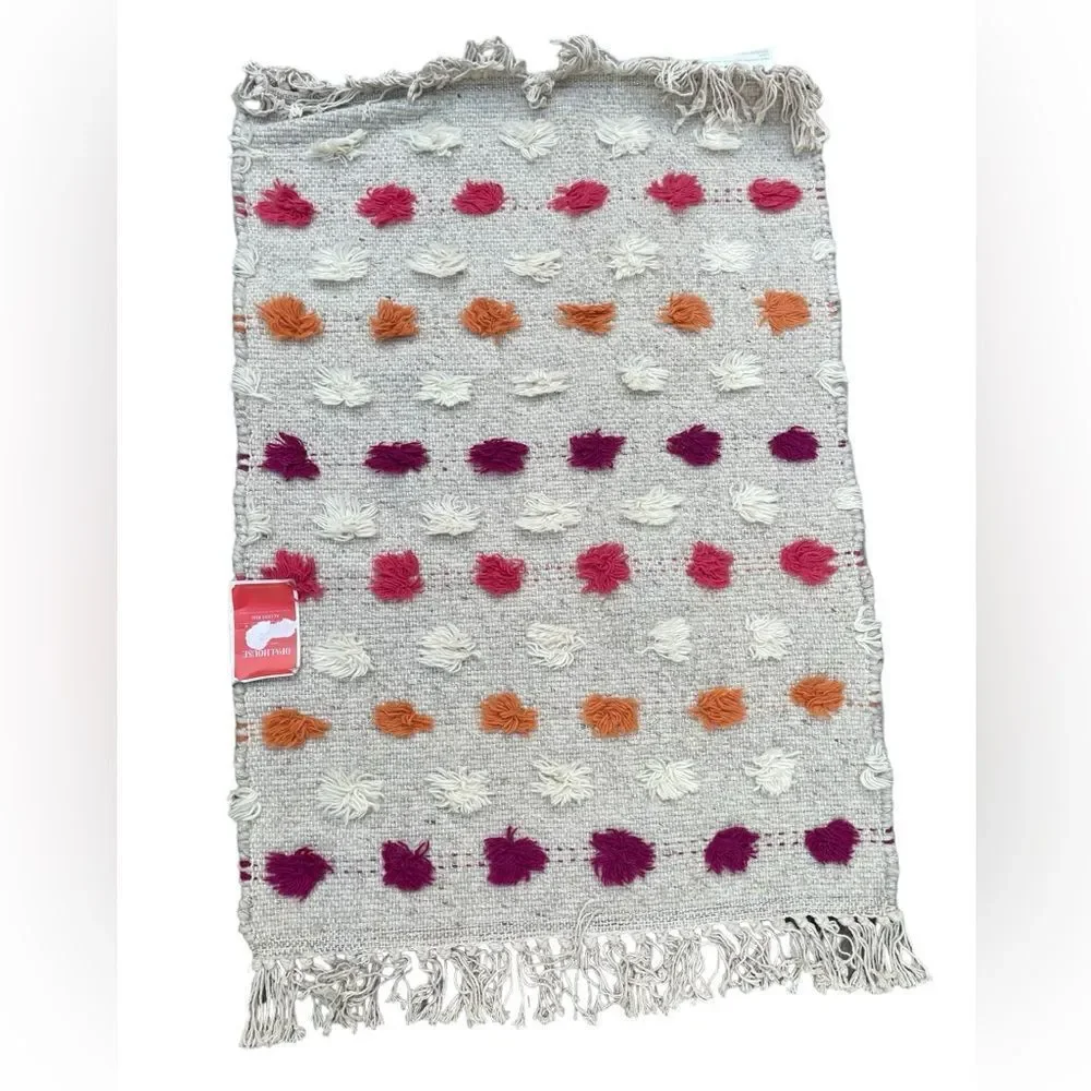 Opalhouse Striped Accent Rug. 24”x36”